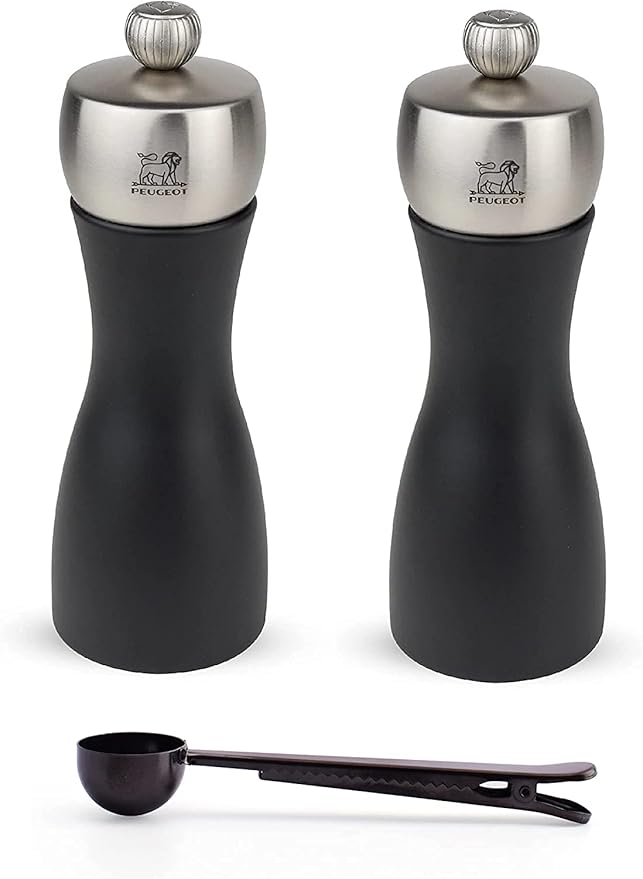 Peugeot Fidji Manual Beech Wood & Stainless Steel Salt & Pepper Mill Set With Black Stainless Steel Spice Scoop Made In France (Black, 6- Inch)