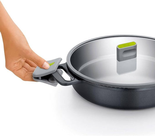 BRA COOKWARE Life Low Casserole w/Glass Lid | 12.6 inches - 4.7 quarts Recycled Cast Aluminum Casserole | Ceramic Non-Stick | All Heat Sources Compatible | PFOA Free Shallow Pot | Removable Handles