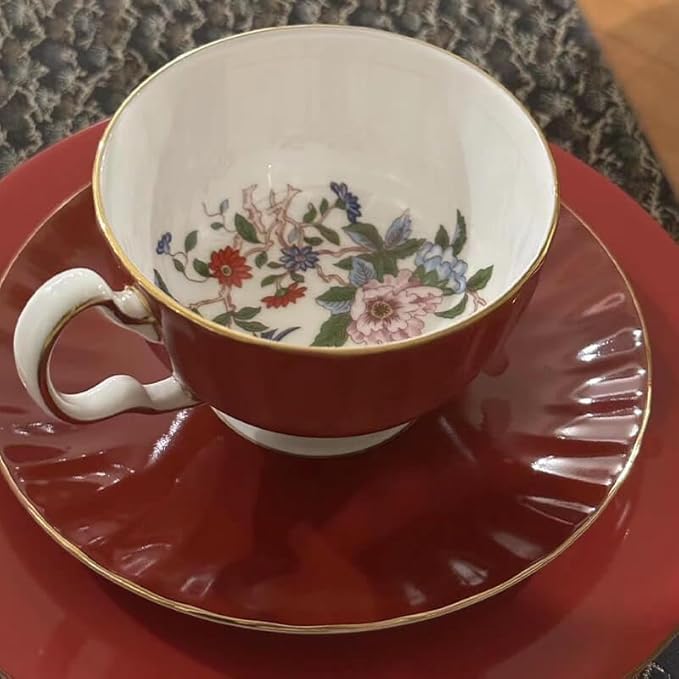 Aynsley Handpainting Colored Glaze Pembroke Oban Fine Bone China English Tea Cup and Saucer Set, 6.1 oz (Red)