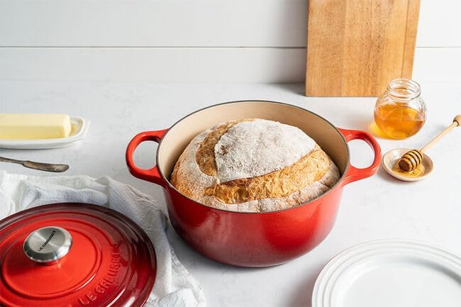 Le Creuset Enameled Cast Iron Signature Cookware Set, 7 pc, Cerise