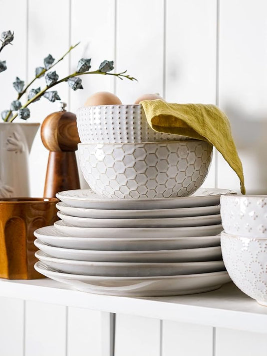 LE TAUCI 16 Piece Dinnerware Set, Arctic White, Stoneware Plates and Bowls With Mugs, Ideal for 4, Serve for 4, Stackable, Lead and Cadmium Free