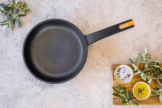 BRA COOKWARE Efficient Pro 2 Frying Pan Set | 8 + 10.2 inches Cast Aluminum Frypans | Profile Plus Non-Stick | All Heat Sources Compatible | PFOA Free | Heat-Resistant Handle | Non Deformable