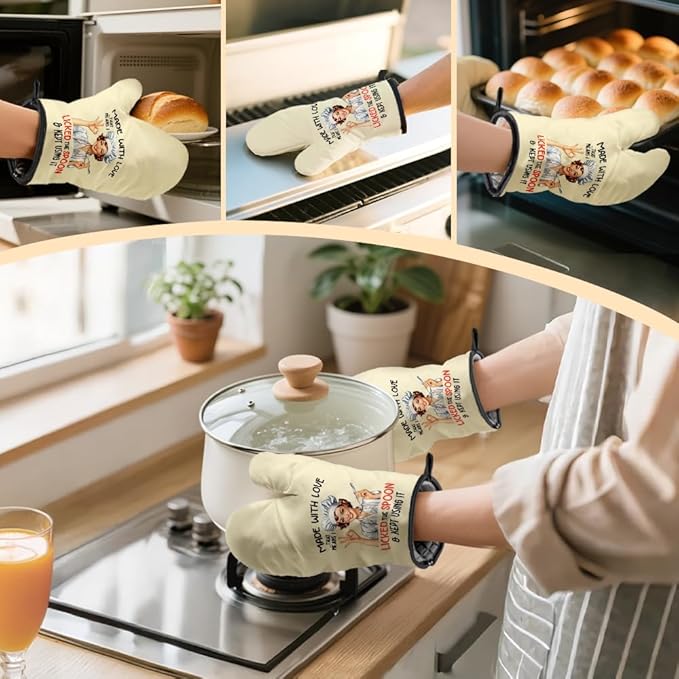 Made with Love Means I Licked The Spoon Oven Mitts and Pot Holders Sets, Funny Kitchen Oven Mitts for Women, Hostess Gifts for Mom Wife, Christmas Baking Gifts for Her Housewives Bakers