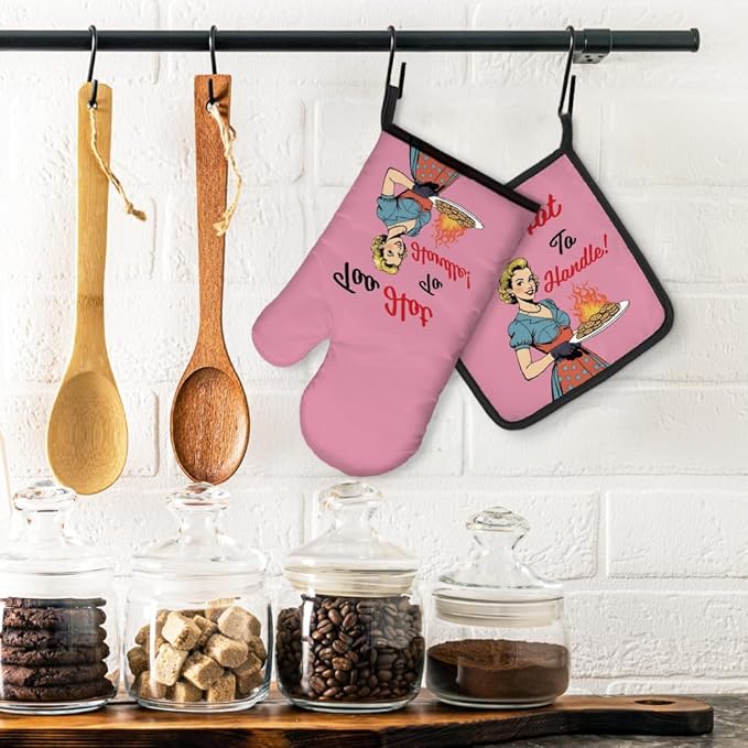 Too Hot to Handle Oven Mitts and Pot Holders Set, Retro Kitchen Gadgets, Cookie Lovers, Suit for New Female Chefs, Gifts for Baking Dessert Lovers of Women, Birthday Gifts for Housewives