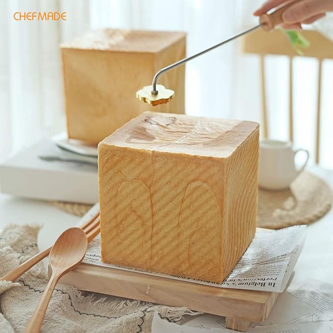 CHEFMADE Square Pullman Loaf Pan with Lid, 1Lb Dough Capacity Non-Stick Rectangle Corrugated Toast Box for Oven Baking 5.7" x 5.7"x 5.2"(Champagne Gold)