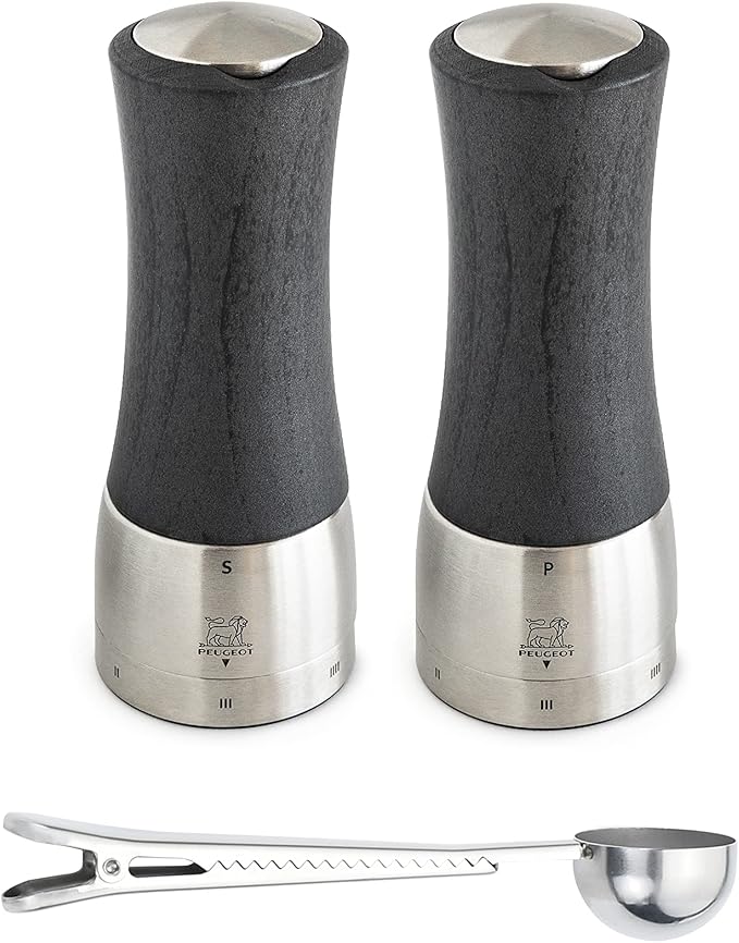 Peugeot - Madras u'Select Manual Salt & Pepper Mill Gift Set - Adjustable Grinder - Stainless Steel & Beechwood, Graphite - With Stainless Steel Spice Scoop & Clip