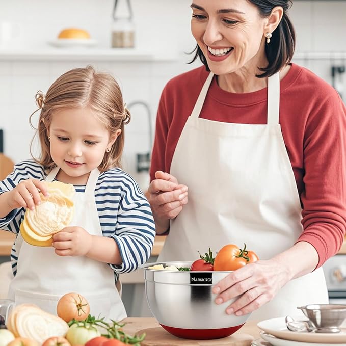 MARSKITOP Stainless Steel Mixing Bowls with Lids Set, Nesting Mixing Bowls with Airtight Lids, Measurement Marks and Red Non-Slip Bottoms, Great for Mixing and Serving, 1.5QT & 3QT & 5QT