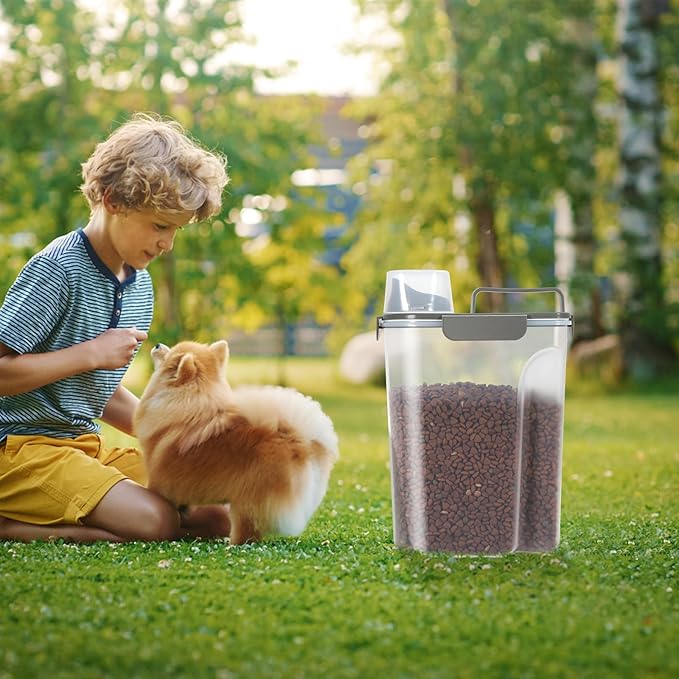 5-7Lbs Cat Dog Pet Food Storage Container with Large Nozzle Design/4 Safety Buckles/Double-Layer Sealing Strips/Handle/Measuring Cup is Easy to Clean and Does BPA-free