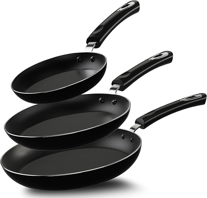 Utopia Kitchen Nonstick Cookware 3 Piece Set, Nonstick Frying Pans with Induction Bottom, 8, 9.5 & 11 Inches Frying Pans with Bakelite Handles, PFOA Free, Black