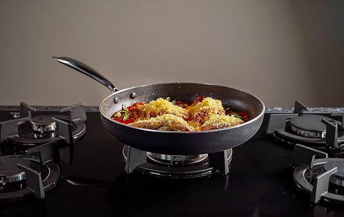Vasconia 11-Piece Aluminum Cookware Set - Nonstick Pots and Pans with Lids - Dishwasher, Oven Safe up to 475Β°F - Skillets, Griddle, Casserole, Dutch Oven - Black