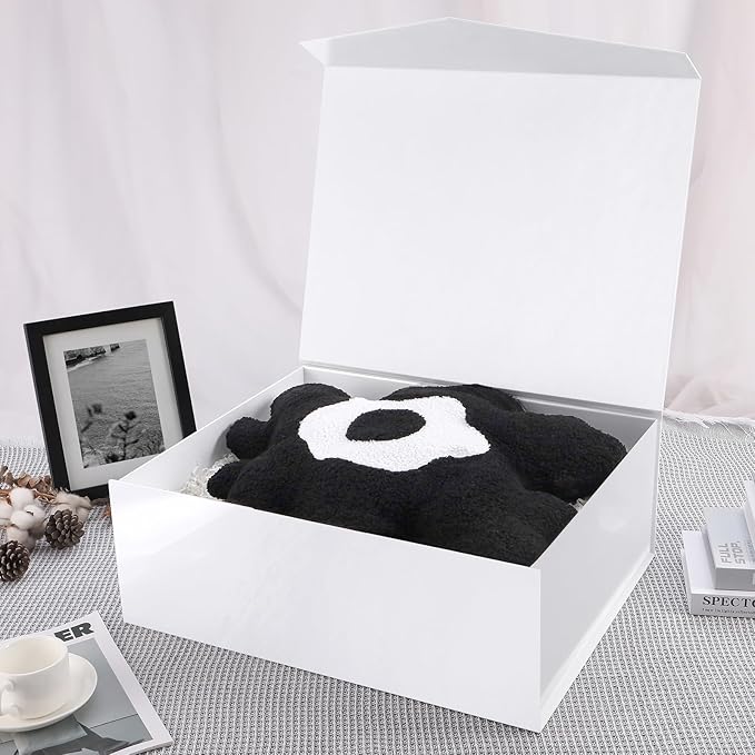 19.2x15.8x7 Inches, Extra Large Gift Box with Lid, Bridesmaid Proposal Box with Magnetic Closure, Giant Gift Box for Clothes and Large Gifts (Glossy White)