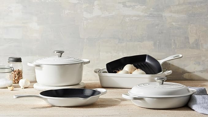 Le Creuset Enameled Cast Iron Signature Cookware Set, 7 pc, White