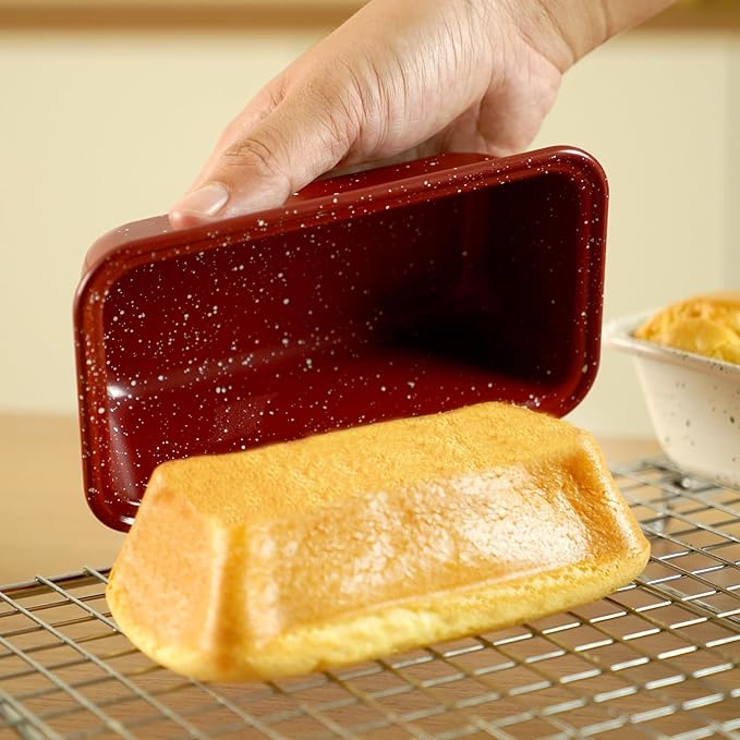 Small Mini Loaf Pans Nonstick Bread Pans Set for Toast Cute Little Cake Baking Tin 6.1x3.5x1.77 inch (Inner 4.5x1.77 Bottom, 5.3x2.75 Top) Carbon Steel Oven Air Fryer Instant Pot Bakeware 6 Pack