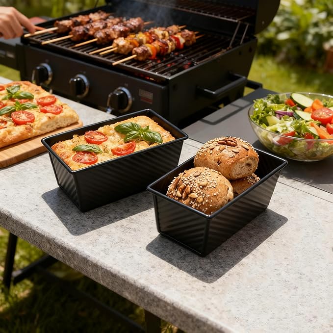 pullman loaf pan with lid - bread pans for homemade bread - 1Lb Non-Stick loaf baking pans - Carbon Steel Toast Box with Oven Mitts(set of 2)