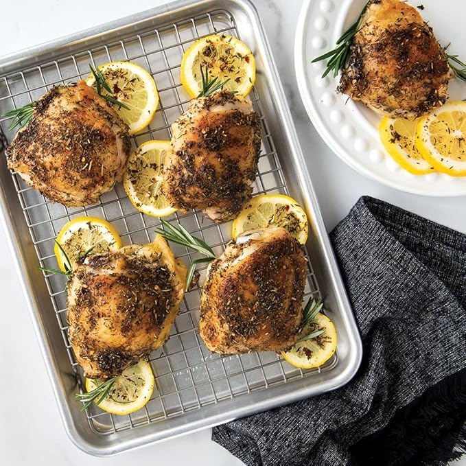 Nordic Ware Naturals® Quarter Sheet with Oven-Safe Nonstick Grid