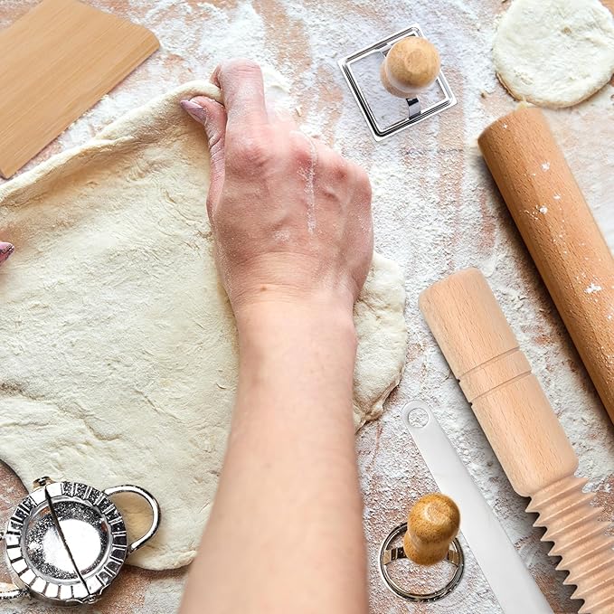 11 Pcs Pasta Making Tools Kit - Includes Wooden Gnocchi Board with Ravioli Stamp Cutter, Threaded Rolling Pin, Dumpling and Pasta Maker - Gift for Homemade kitchen Baking Lovers