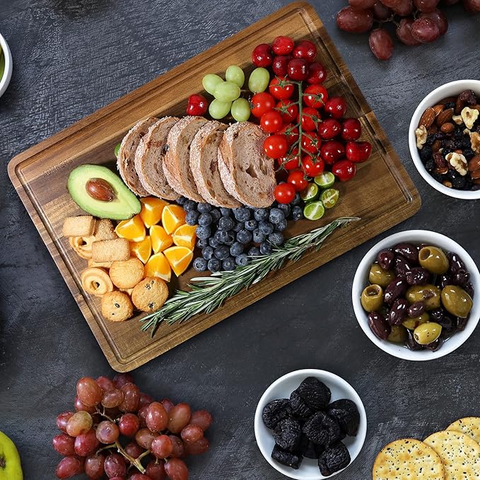 Wood Cutting Boards Set of 3 for Kitchen, Thick Chopping Board, Large Wooden Cutting Board Set with Deep Juice Groove and Handles, Wooden trays for meat, fruit and cheese