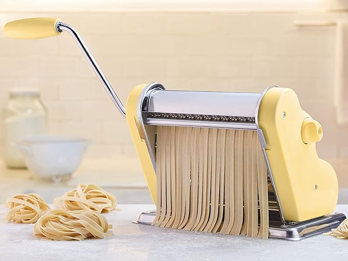 PASTALINDAClassic 200 Pasta Maker Machine, 20 cm Wide Rollers, 9 Thickness Positions, 2 Cutting Positions, Stainless Steel. Includes Reinforced Hand Crank And Two Clamps (Yellow)