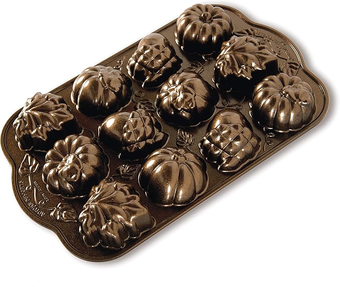 Nordic Ware Autumn Delights Cakelet Pan