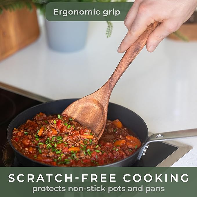 WALDWERK Wooden Spoons for Cooking β 4-Piece Kitchen Utensils Set with Teak Wood Spoons, Spatula, Pasta Server & Holder β Wooden Utensil Set β Cooking Utensils β Utensil Sets - Non Toxic