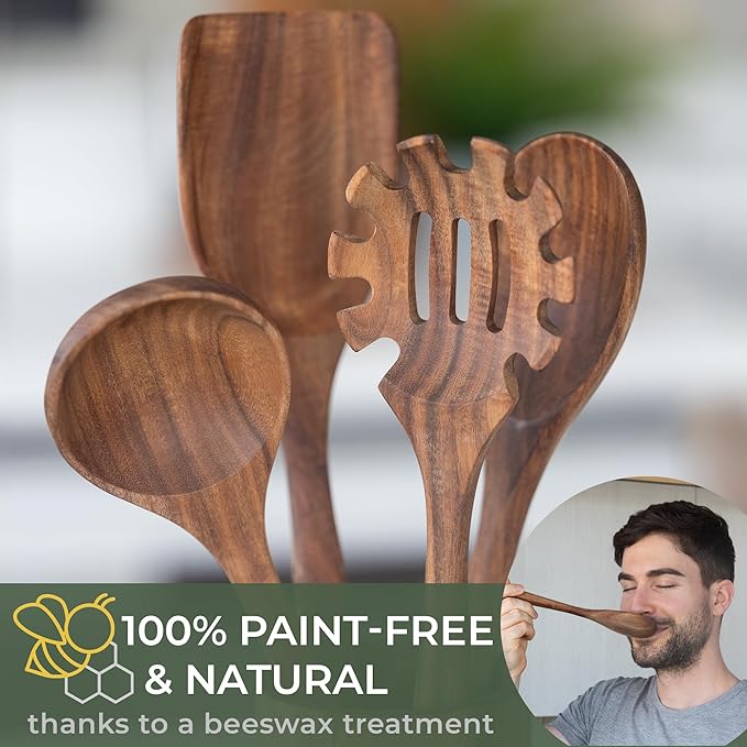 WALDWERK Wooden Spoons for Cooking β 4-Piece Kitchen Utensils Set with Teak Wood Spoons, Spatula, Pasta Server & Holder β Wooden Utensil Set β Cooking Utensils β Utensil Sets - Non Toxic