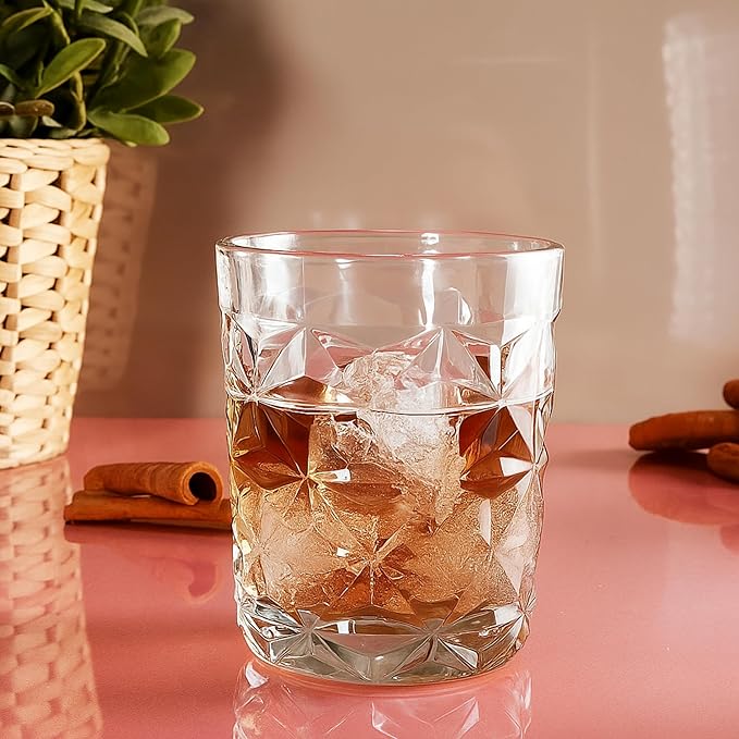 Premium Old Fashioned Whiskey Glasses Set of 4 – 12 oz Scotch & Bourbon Glasses, Heavy Solid Base Liquor Tumblers for Cocktail, Rum & Vodka – Crystal Design Barware, Gift for Men, Parties, Home