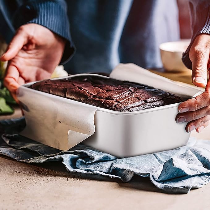 TeamFar Loaf Pan, 9¼” × 5” Bread Loaf Pan Meatloaf Pan Stainless Steel for Baking Bread Cake Toast, Healthy & Durable, Dishwasher Safe & Easy Clean