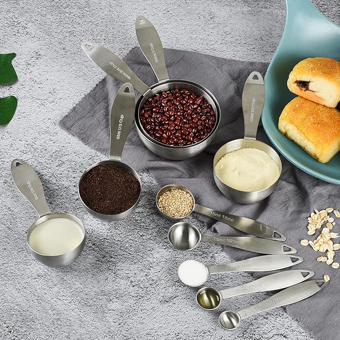 Stainless Steel Measuring Cups and Spoons Set, 18/8 Steel Metric & US 5 Heavy Duty Measuring Cups and 5 Measuring Spoons & Measure Ingredient Leveler for Baking & Kitchen