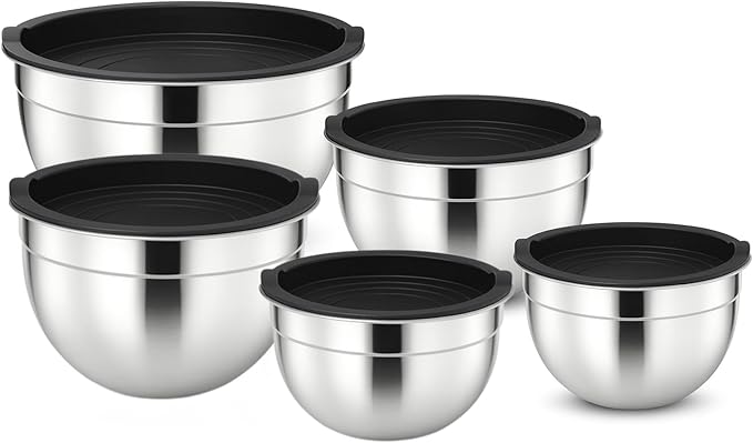 5-Piece Stainless Steel Mixing Bowls Set with Plastic Lids – Nesting Stackable Bowls for Cooking, Baking & Food Prep – Space-Saving Kitchen Storage