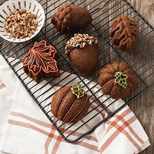 Nordic Ware Autumn Treats Pan, Bronze