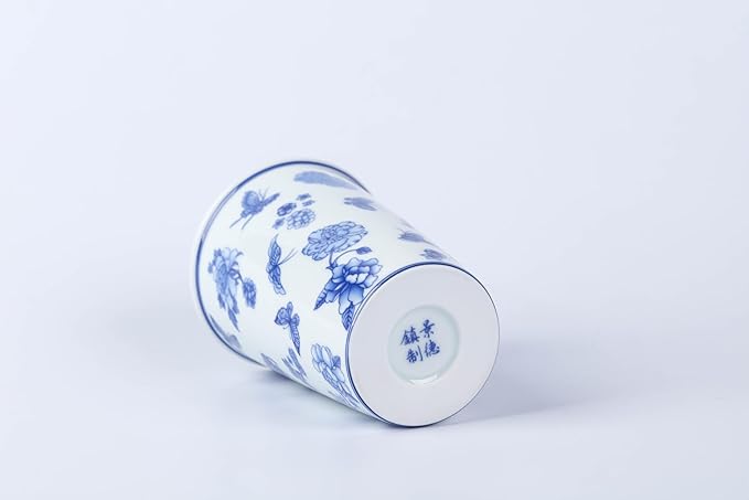 14 oz ceramics Handmade blue and white Retro Coke cups coffee tea set of 4 china Coffee Mugs for Tea, Milk,Dishwasher and Microwave Safe，Free gift soft silicone cover and gift box