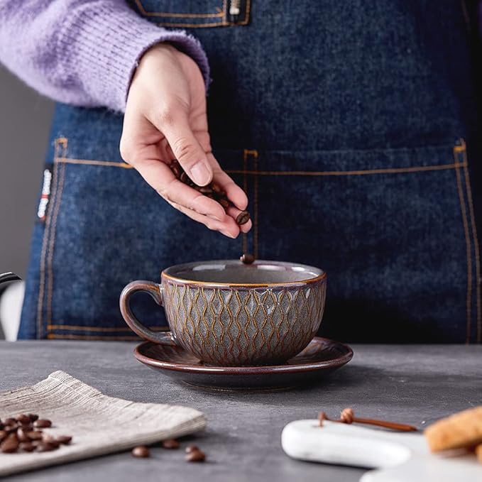 Vintage Design 12 oz Ceramic Latte Art Cappuccino Barista Cup with Saucer (Embossed Grey)