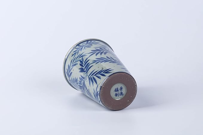 14 oz ceramics Handmade blue and white Retro Coke cups coffee tea set of 4 china Coffee Mugs for Tea, Milk,Dishwasher and Microwave Safe，Free gift soft silicone cover and gift box