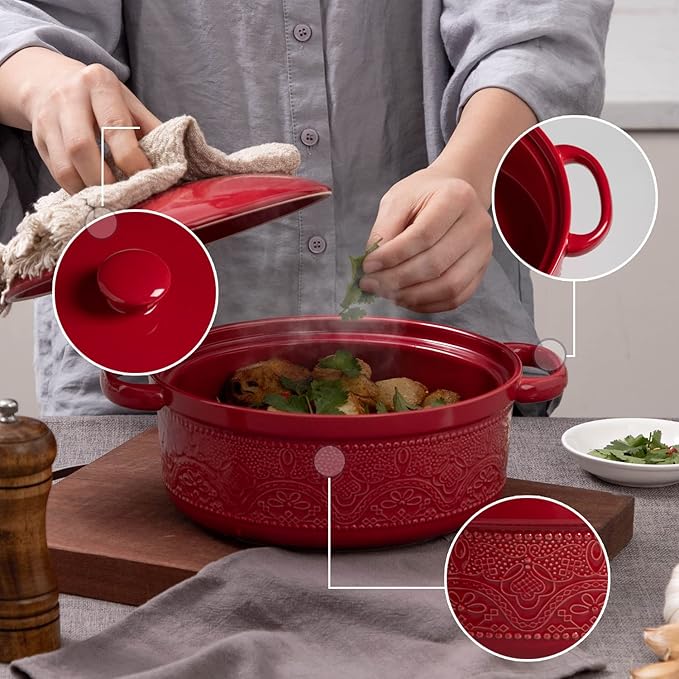 FUN ELEMENTS Casserole Dish, 2 Quart Lace Emboss Casserole Dish with Lid, Oven to Table Ceramic Round Serving Dish with Handles for Dinner and Party, Thanksgiving Christmas Gifts(Christmas Red)