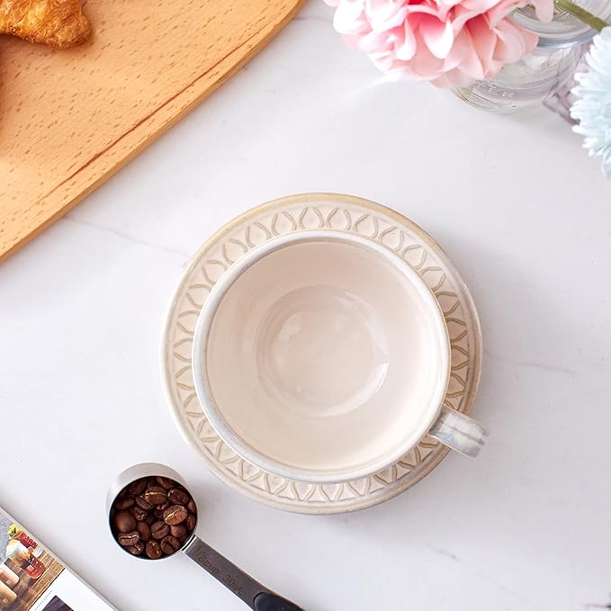 Vintage Design 12 oz Ceramic Latte Art Cappuccino Barista Cup with Saucer (Embossed Beige)