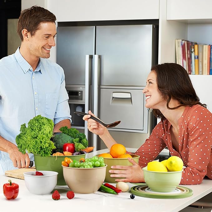 5-Piece Plastic Mixing Bowls with Lids Set for Kitchen, Nesting Bowls for Mixing, Baking, Prepping, Cooking and Serving Food, Mixing Bowls Dishwasher, Microwave Safe (5 Set-Green)