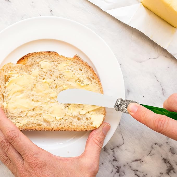 REVERIE Collection 4-piece Stainless Steel Butter Spreader Cheese Knife, Giftable Butter Knives set, Bread Knife set (Green)
