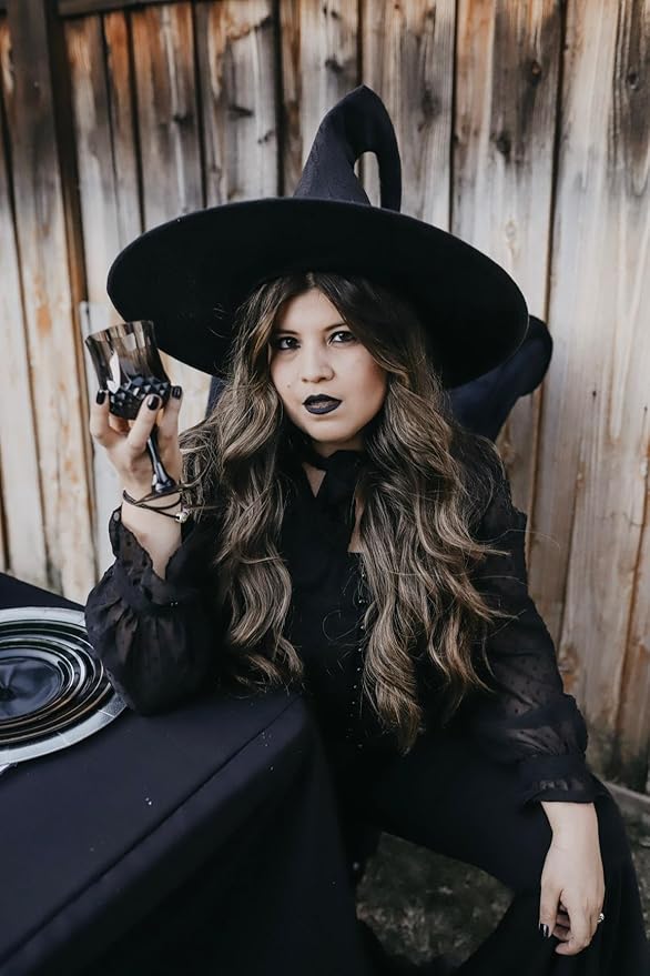 Fun Express Plastic Black Patterned Wine Glasses - Set of 12, 8 oz Goblets for Weddings, Halloween, and Parties - Elegant and Convenient