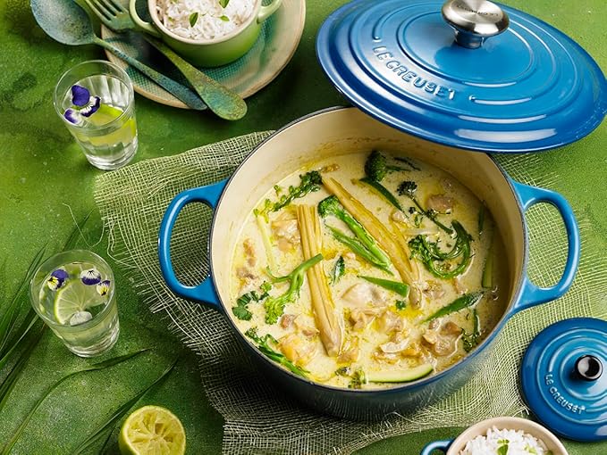 Le Creuset Enameled Cast Iron Signature Round Dutch Oven, 7.25 qt., Marseille