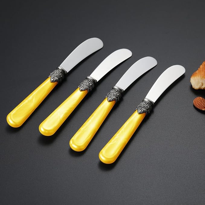 REVERIE Collection 4-piece Stainless Steel Butter Spreader Cheese Knife, Giftable Butter Knives set, Bread Knife set (Yellow)