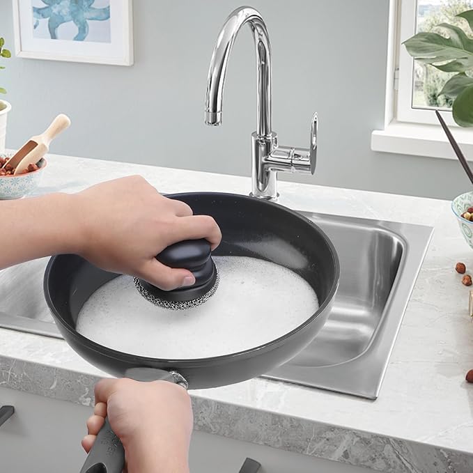 Onewly Cast Iron Scrubber and Scraper, Chain Mail Scrubber Cast Iron for Cleaning Dishes, Stock Pots, Pans, Griddles, Grills, Dish Scouring Pads