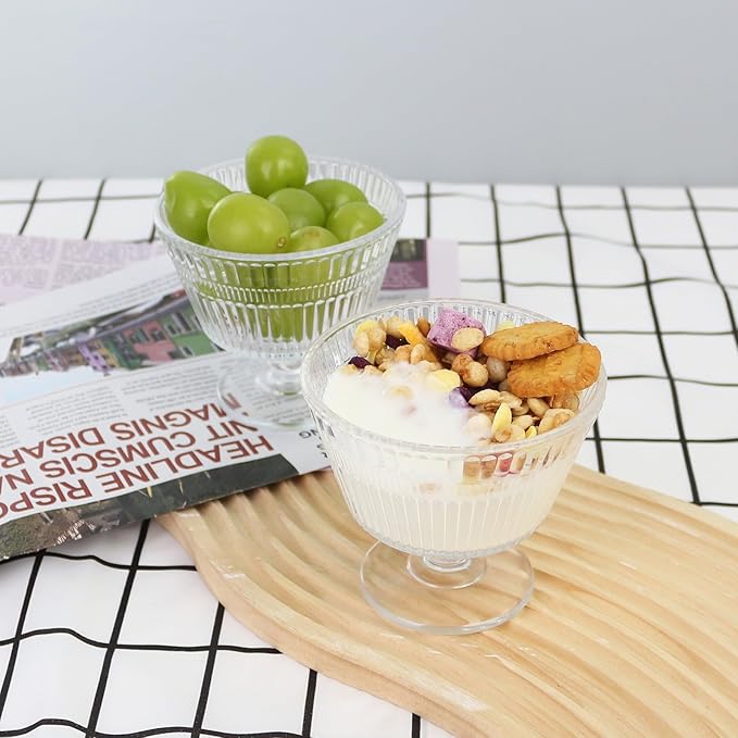 Vintage Glass Dessert Bowls, Dessert cups Set of 8, 9 oz Sundae Cups for Ice Cream, Fruit, Pudding, small snacks, Yogurt, and Appetizers (8)