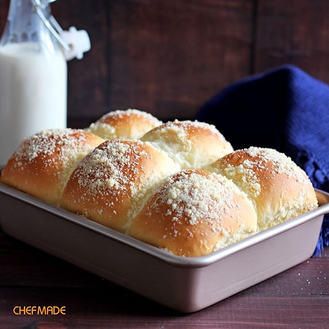 CHEFMADE 8.7-Inch Rectangle Cake Pan, Non-Stick Deep Dish Bakeware for Oven Baking (Champagne Gold)