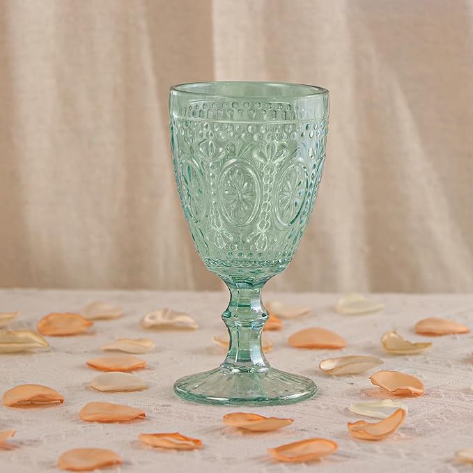 Green Wine Glasses set of 4, Green Goblets, Vintage Drinking Glassware, Colored Glassware Set for Party Home Wedding Baby Shower