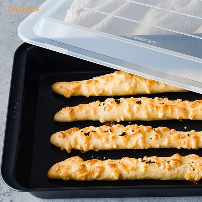 CHEFMADE Rectangular Cake Pan, Nonstick 13-Inch Rectangular Baking Pan with Lid