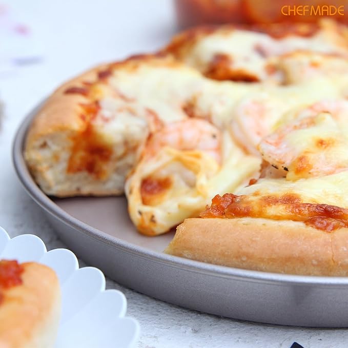 CHEFMADE Pizza Pan, 9-Inch Non-Stick Pancake Bakeware for Oven Baking (Champagne Gold)