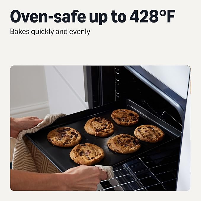 Amazon Basics Nonstick Bakeware 6-Piece Set, Stackable, Dishwasher and Oven-Safe