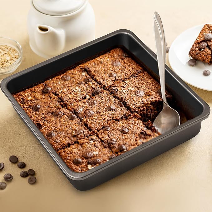 Square Cake Pan, Nonstick Baking Pan for Bread or Brownie, 9x9 Inch Bakeware with Diamond Texture Pattern, Set of 2