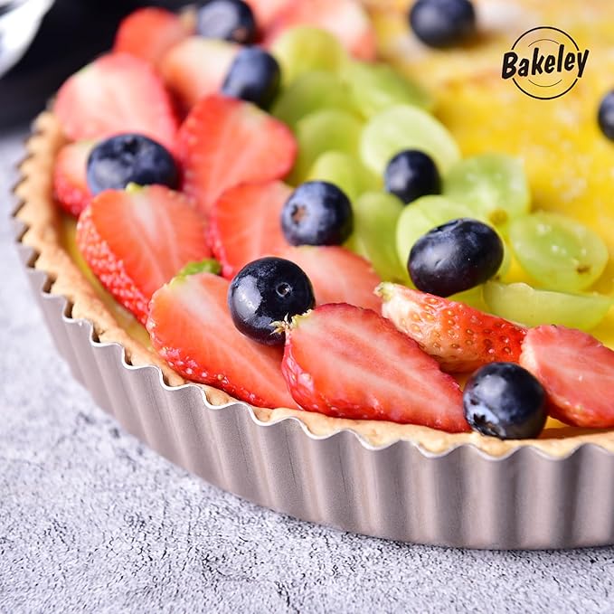 11-Inch Round Tart Pan with Loose Removable Bottom, Non-Stick Carbon Steel Quiche Pan for Oven Baking (Champagne Gold)