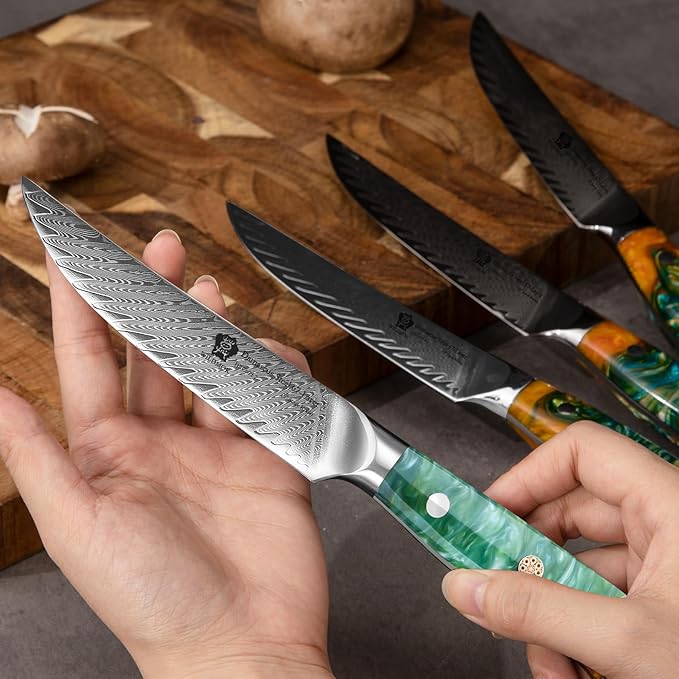 WILDMOK Steak Knives, 5 inch Non Serrated Steak Knife Set of 4, Japanese Damascus VG10 Steel Steak Knives, Dishwasher Safe Steak Knives, Premium Steak Knives Set with Gift Box